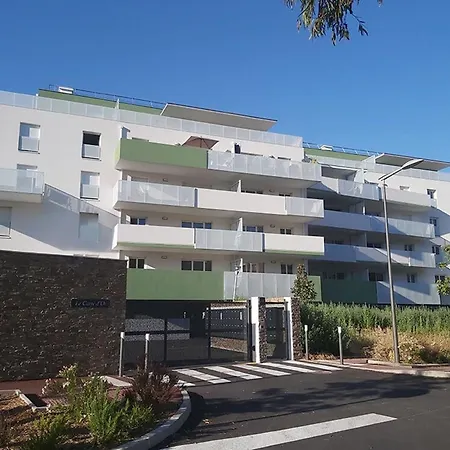 Appartement T3 Au Lavandou Avec Piscine, 6 Pers, 900m - Fr-1-803-97